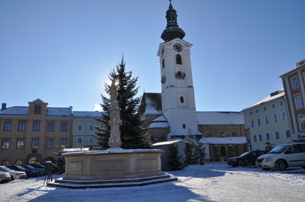 Hotel Zum Goldenen Hirschen Freistadt Dış mekan fotoğraf